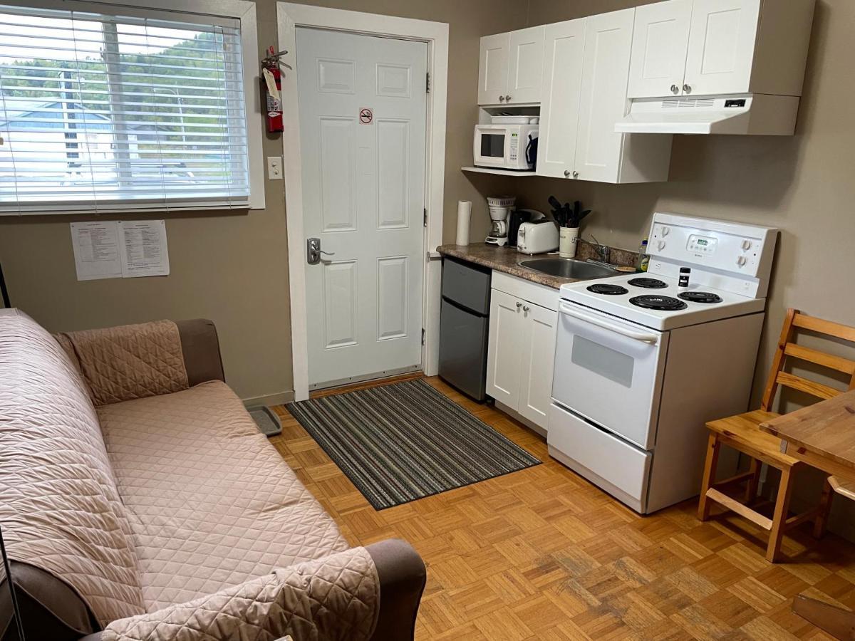 Rivers End Motel 科纳布鲁克 外观 照片