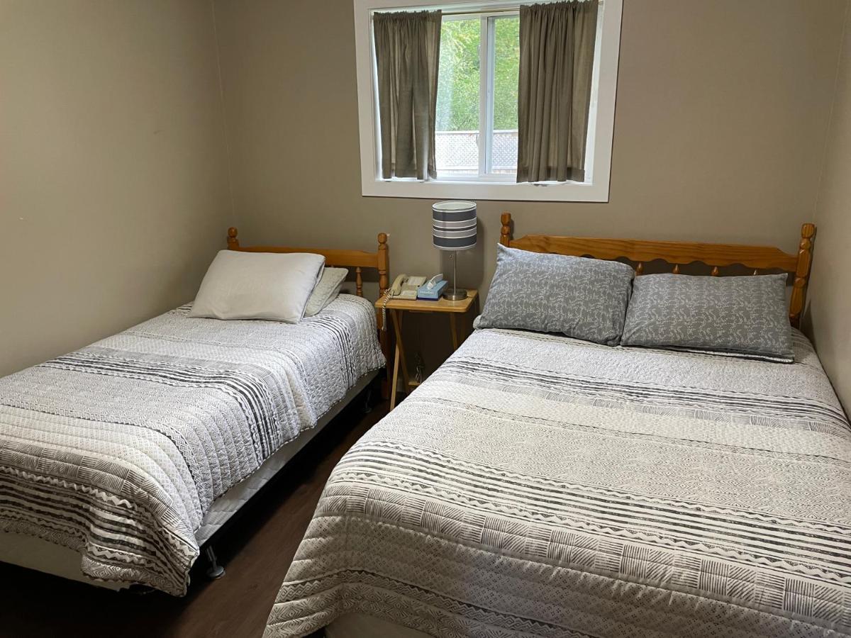 Rivers End Motel 科纳布鲁克 外观 照片